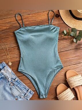 Abercrombie & Fitch Shimmer Bodysuit Small Pearl Sheen Satin Look Sleeveless